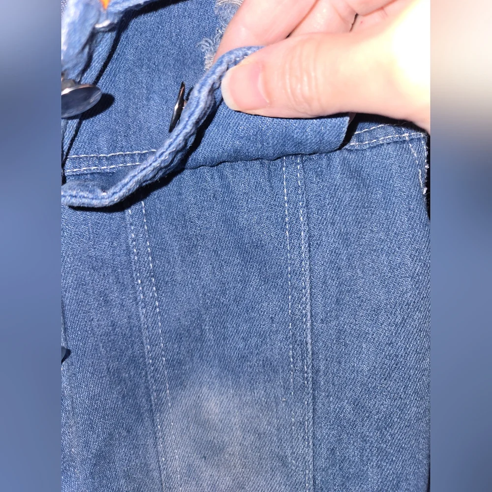 Boy's 6 - 7 Hooded Distressed Denim Jacket